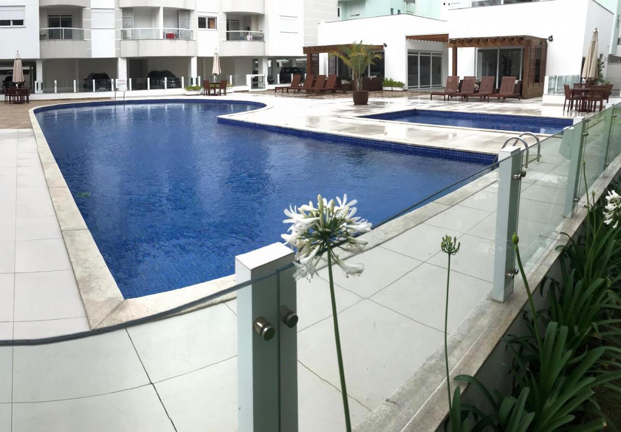 Apartamento Maravilhoso Em Florianopolis Na Praia Dos Ingleses Com Piscina Exterior foto